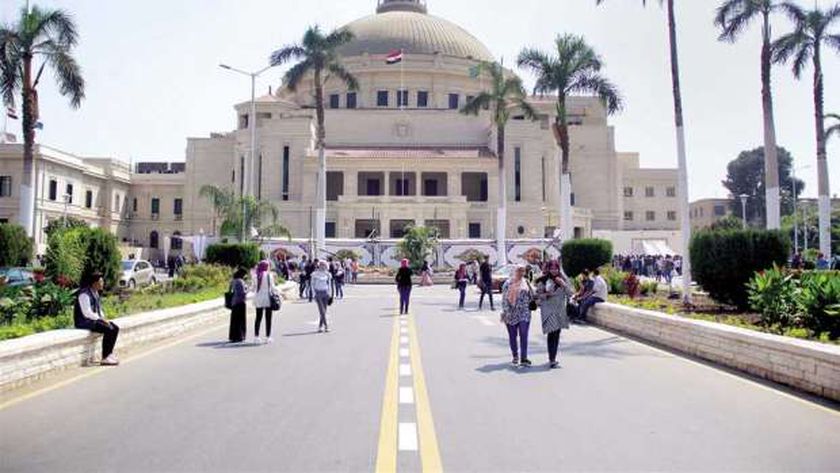 استمرار وقف قيد القبول طلاب جدد بالتعليم المدمج حتى نهاية العام الجامعي الجاري
                                     | يلا شوت