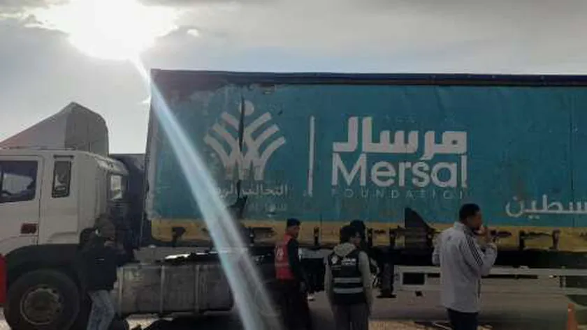 عضو بالتحالف الوطني يعلن دخول قافلة المساعدات الإنسانية إلى غزة
                                     | يلا شوت